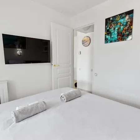 Lejlighed L'ecume - Peaceful - Swimming Pool - Seafront Cannes